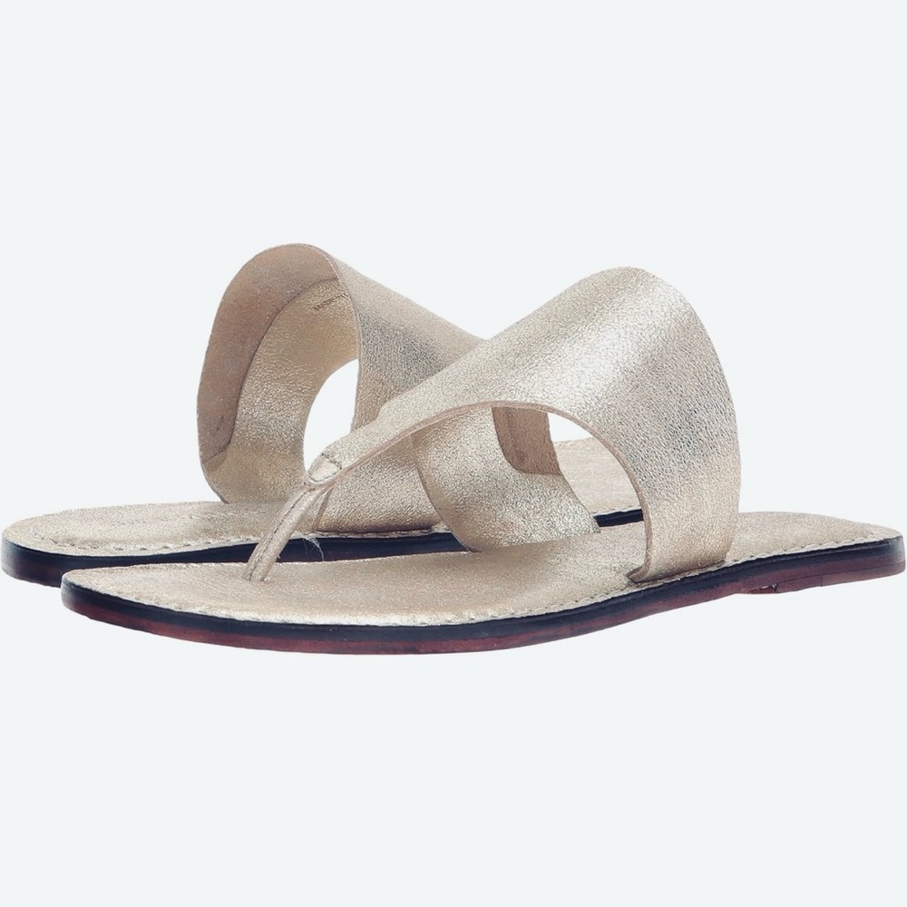 Bernardo Monica Dress Sandals - Silver Metallic Suede - Size 11M - New in Box